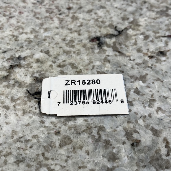 UEC Relic WET by Fossil men's watch two tone band with green face - Picture 10 of 11